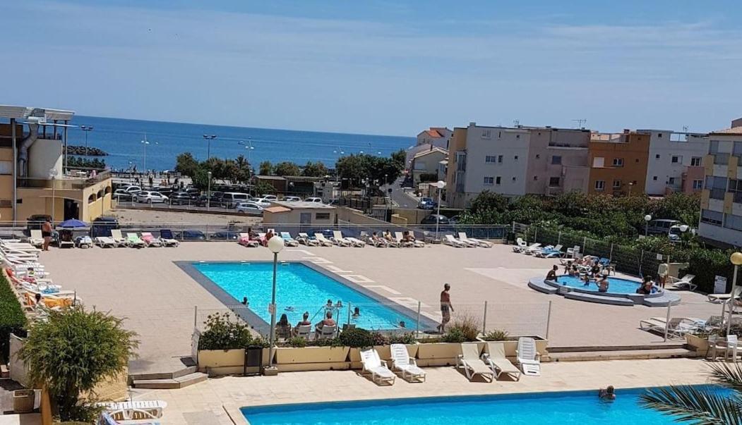 Charme Du Cap D'Agde Lägenhet Exteriör bild
