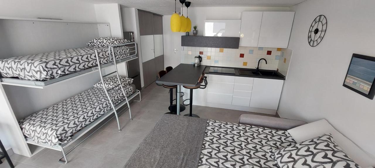 Charme Du Cap D'Agde Lägenhet Exteriör bild